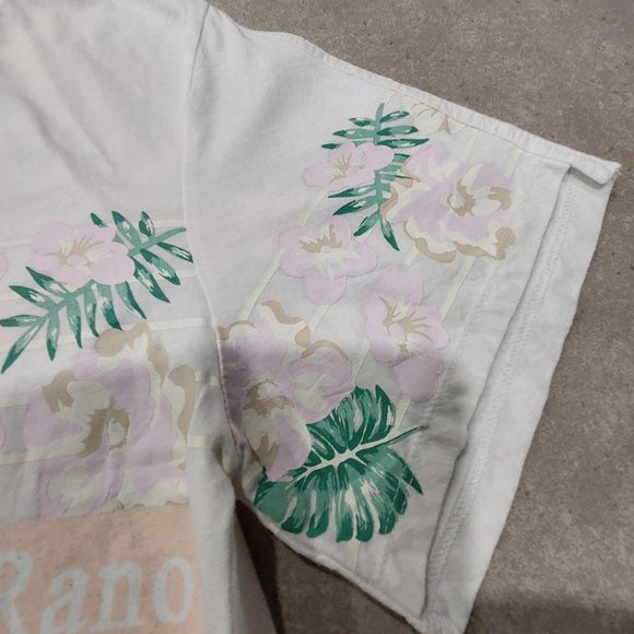 CC COLLECT Women's 100% Cotton White Short Sleeves w/Floral Print Tee - Medium - Picture 12 of 13